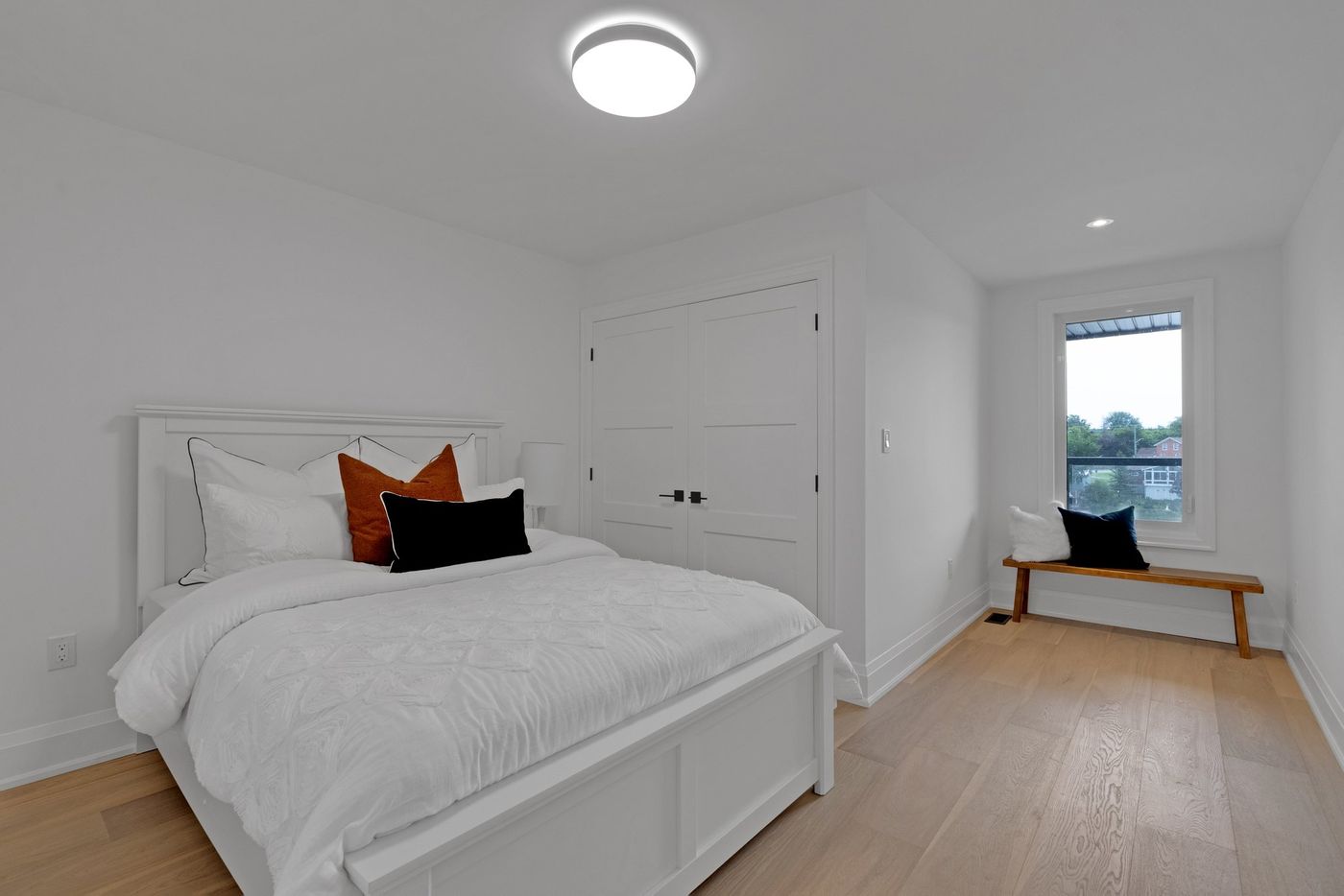 Loft bedroom with window nook